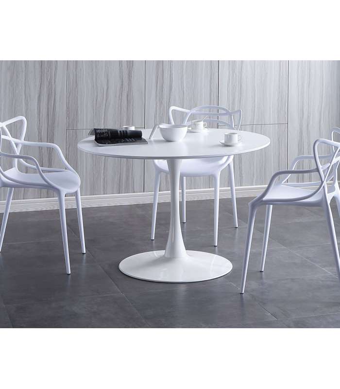 Round dining table Gina lacquered white or black.