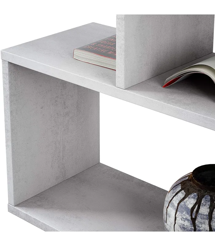 Estantería alta de cemento, diseño versátil y moderno