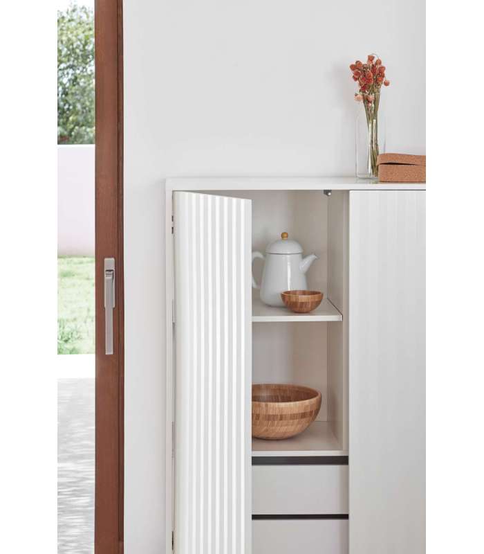 Mueble auxiliar modelo Sierra 2 puertas 2 cajones interiores