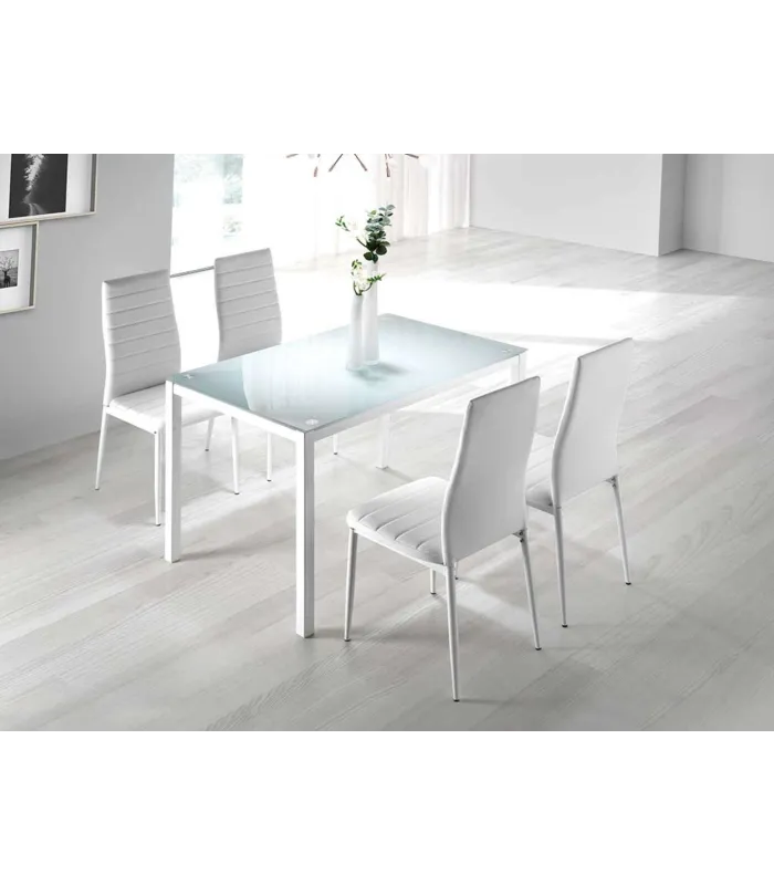 Ensemble de table et 4 chaises Alma en blanc.