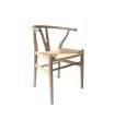 Chaise en bois modèle Vietnam. 56 cm(largeur) 77 cm(hauteur) 53 cm(profondeur)