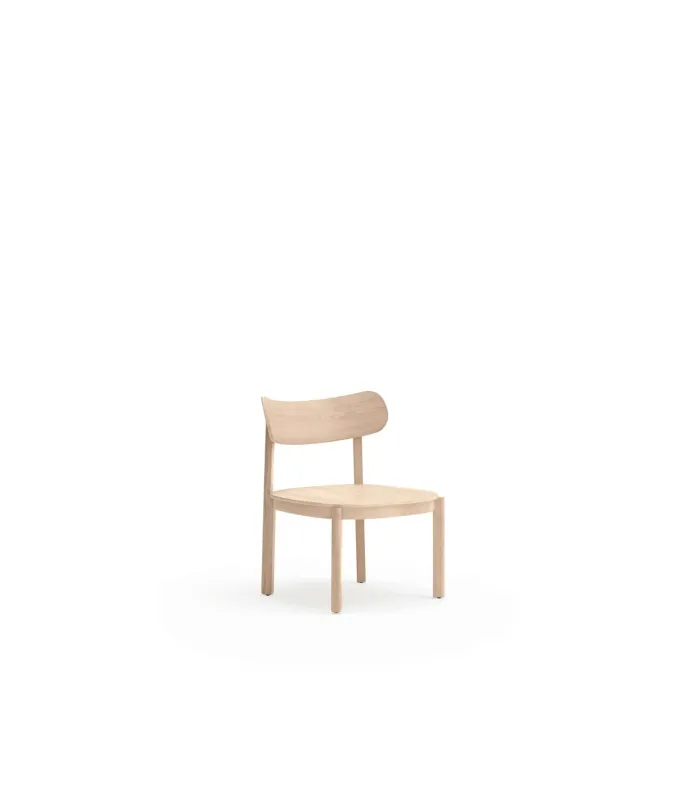Butaca Nara natural claro, diseño elegante y cómodo