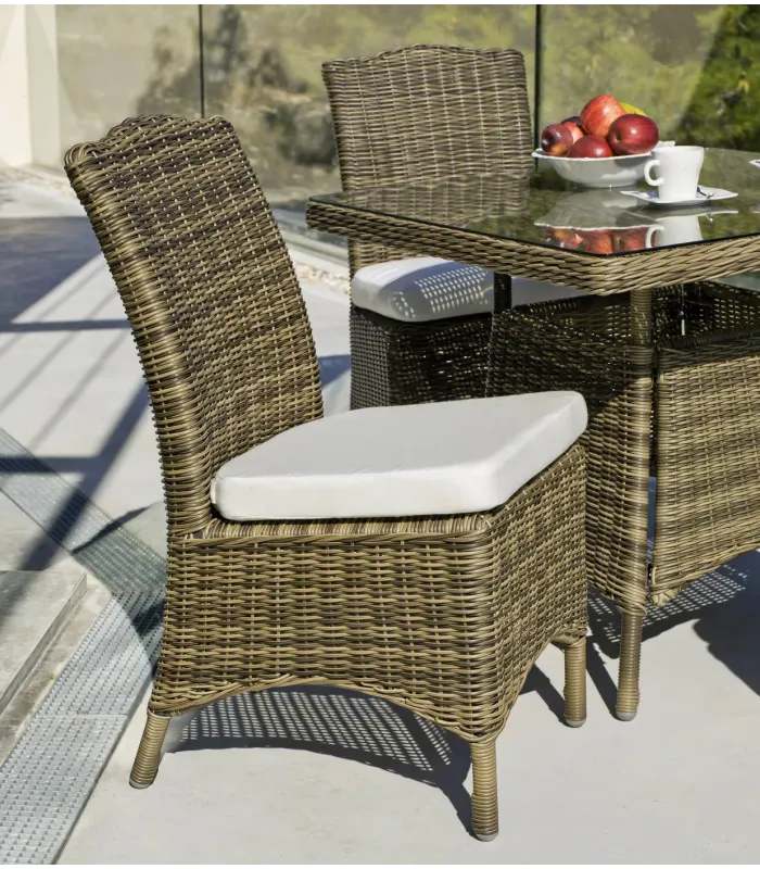 Conjunto de mesa y sillas Borsalino, ratán sintético