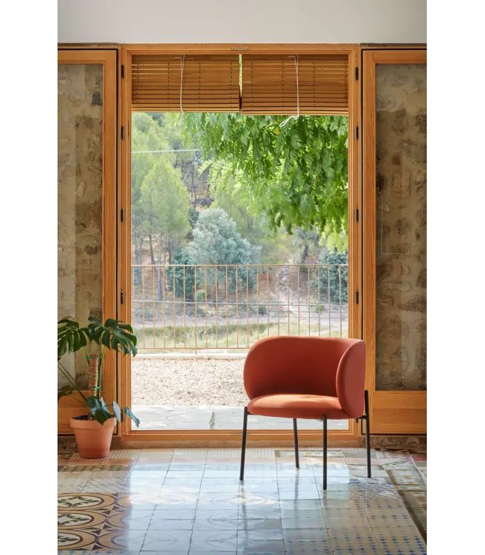 Butaca Mogi color teja, 65x60x74/44 cm, elegante