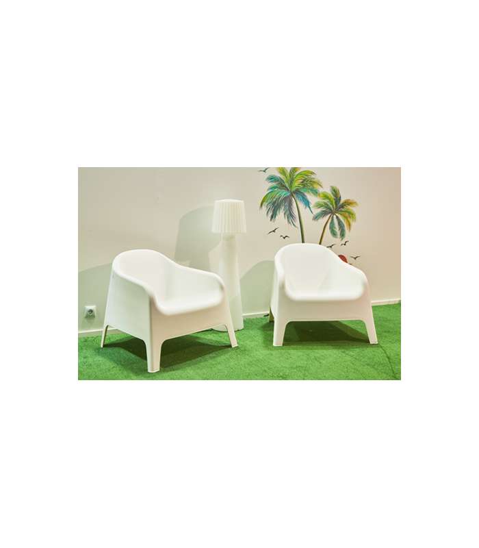 copy of Bahia-30 stackable huitex armchair.