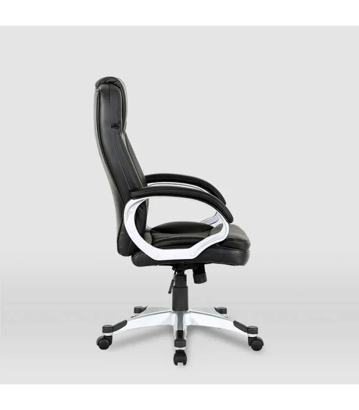 Cadeira de escritório Elisabeth em pele sintética preta