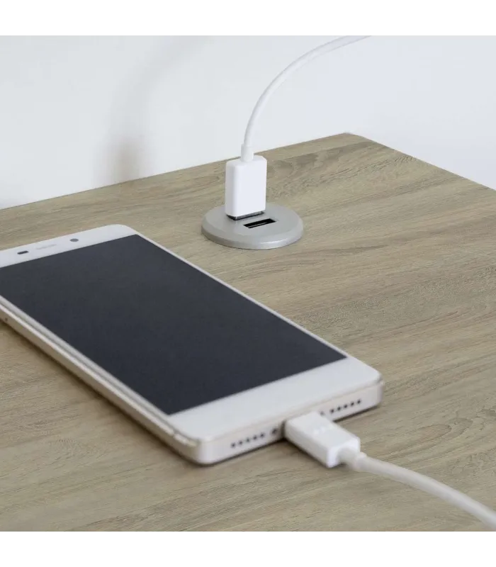 Mesa Estudio Nexus en roble cambrian, elegante y funcional.