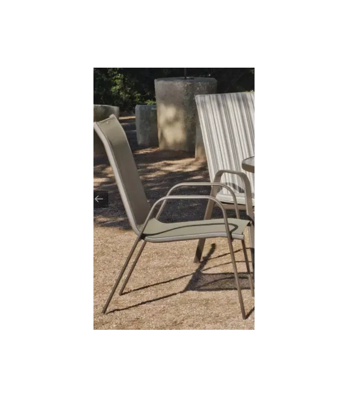 Conjunto mesa + 4 sillones bronce para jardín