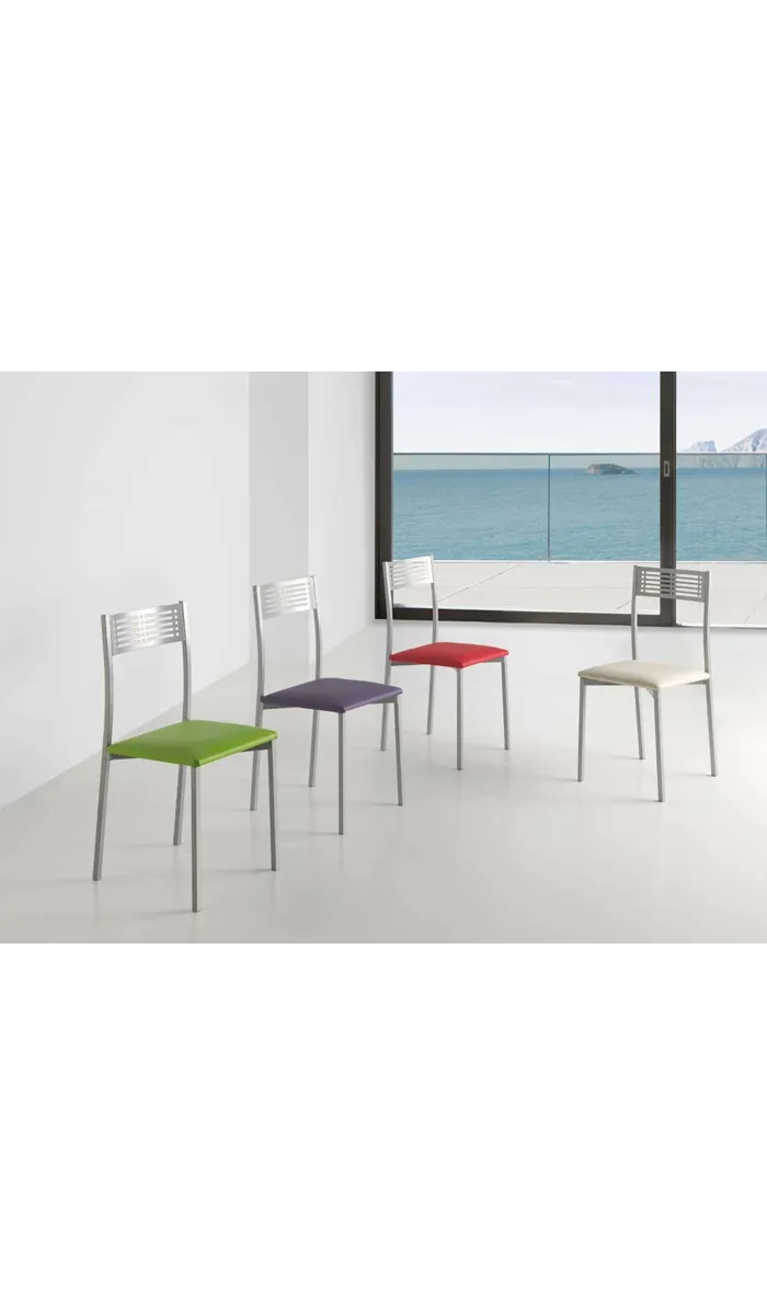 Pack de 4 sillas Laura en polipiel negro, 41 x 47 x 86 cm