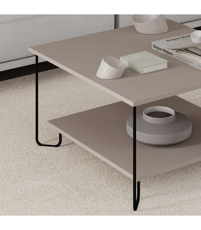 Mesa de centro quadrada: elegância natural para sua sala.