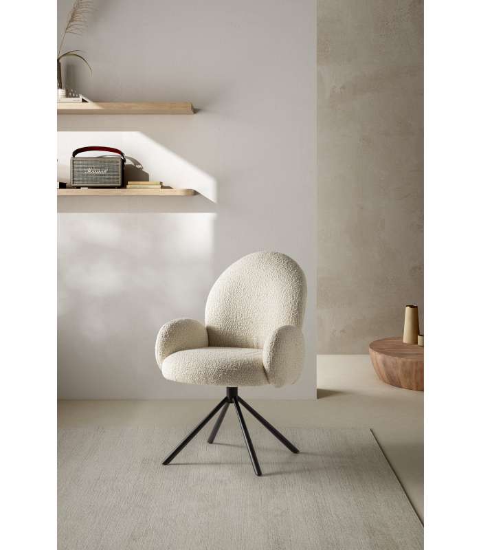 Sillón modelo Dama tapizado textil blanco.