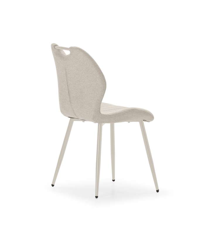 Elegância e conforto com o pacote de cadeiras Omar.