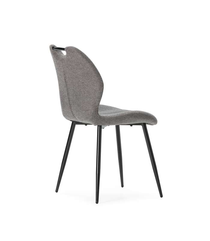Elegância e conforto com o pacote de cadeiras Omar.