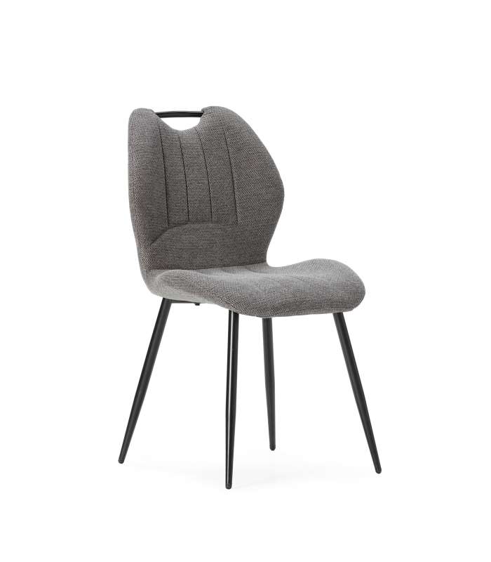 Elegância e conforto com o pacote de cadeiras Omar.