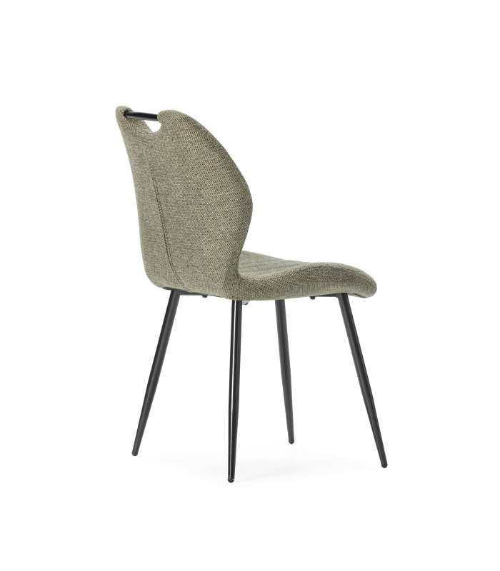Elegância e conforto com o pacote de cadeiras Omar.