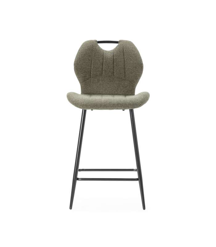Elegância e conforto com o estool Omar pack.
