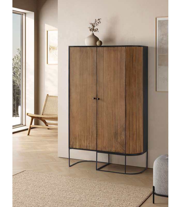 Mueble auxiliar Boris con diseño moderno y funcionalidad.