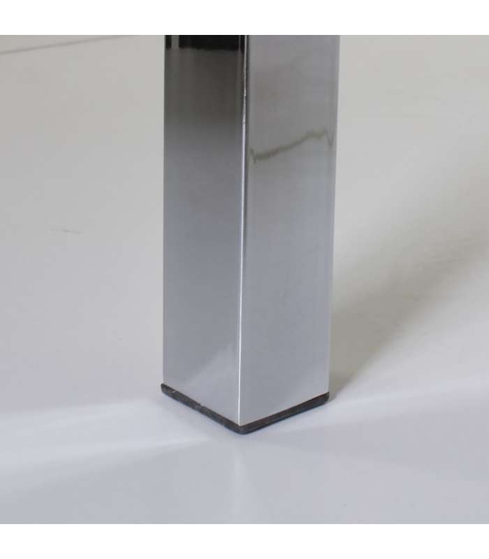 Mesa elegante para cocina y comedor, diseño moderno fijo.